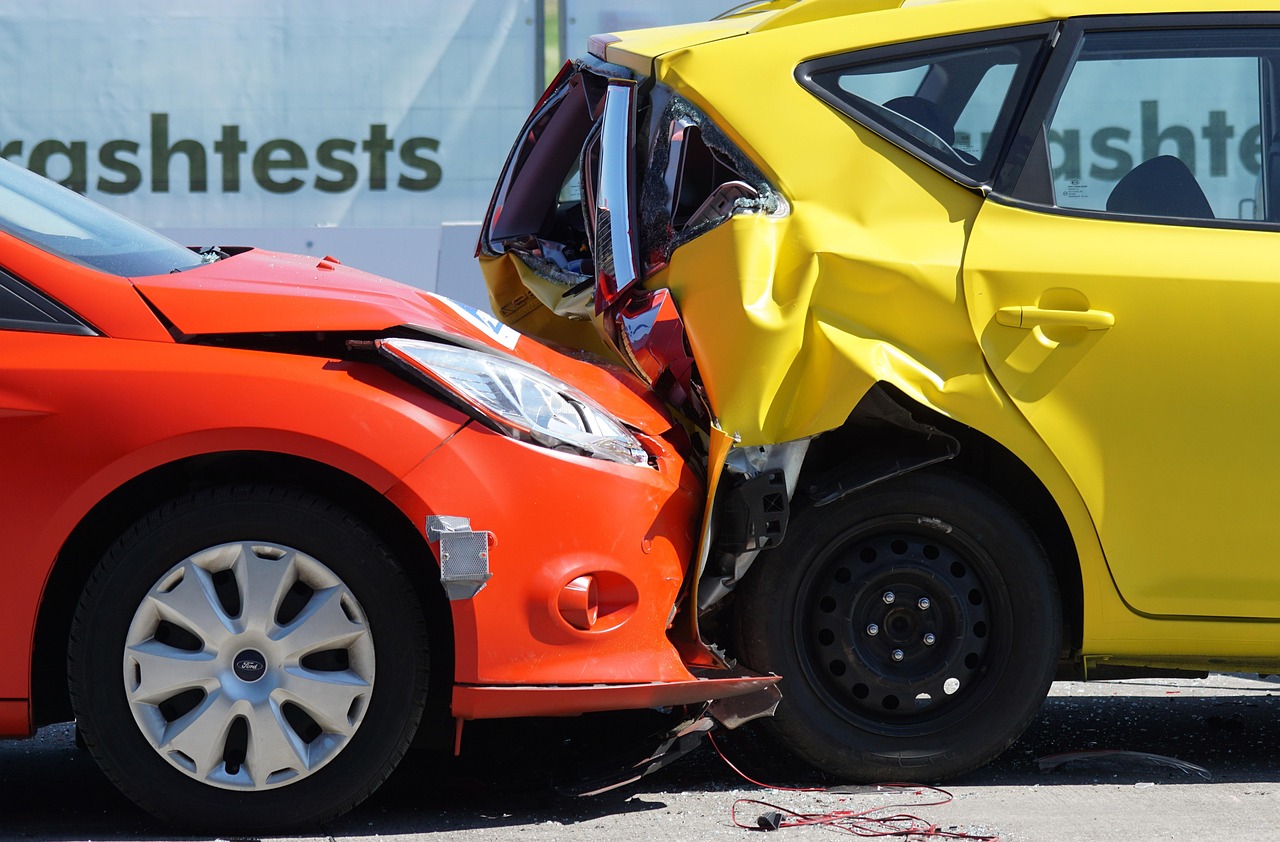 How Evidence Plays a Role in Heavy Vehicle Accident Cases